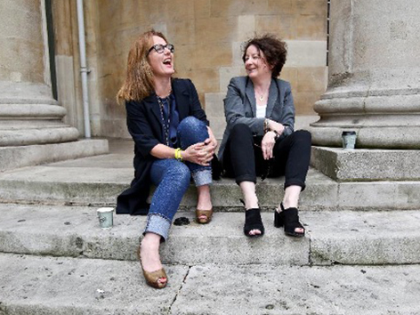 Fi and Jane author blurb photo