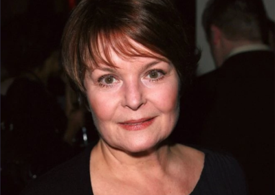 Isla Blair